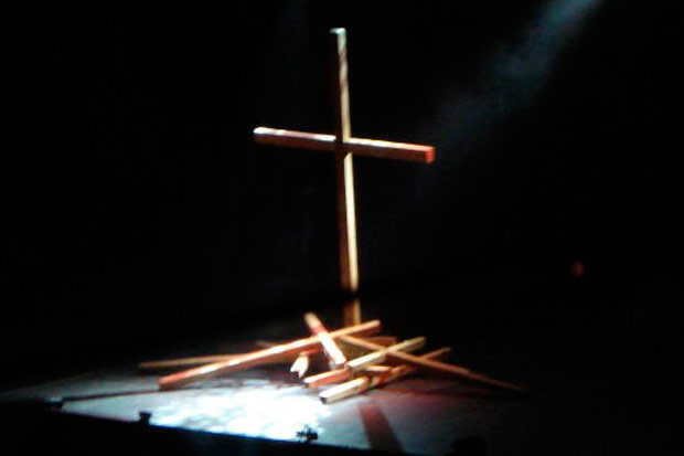 cross-13